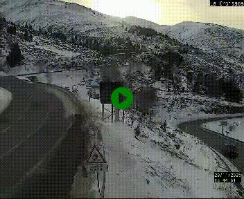 Webcam au carrefour de la croisade, à la jonction entre la N22 et la N320, avant le poste de douane franco-andorrane. Webcam à 1790 mètres d'altitude