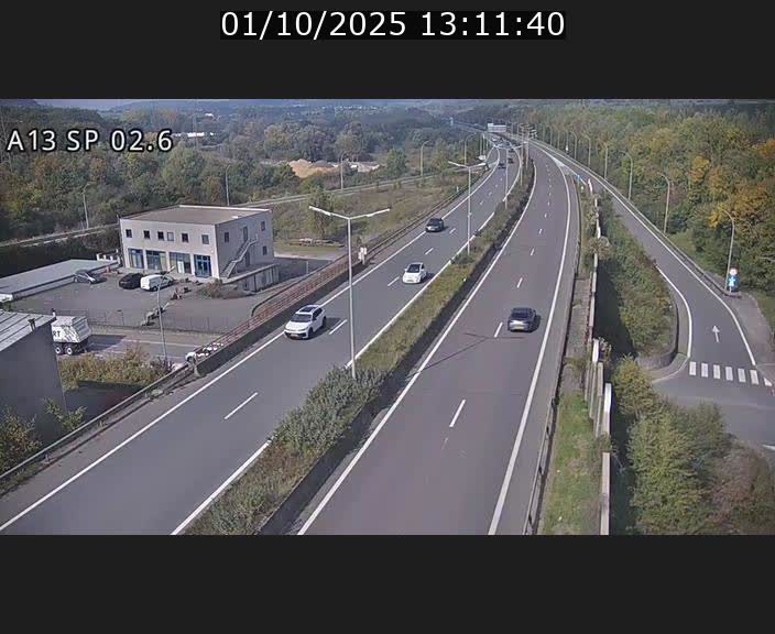 Traffic live webcam Luxembourg Sanem - A13 direction Pétange - BK 2.6