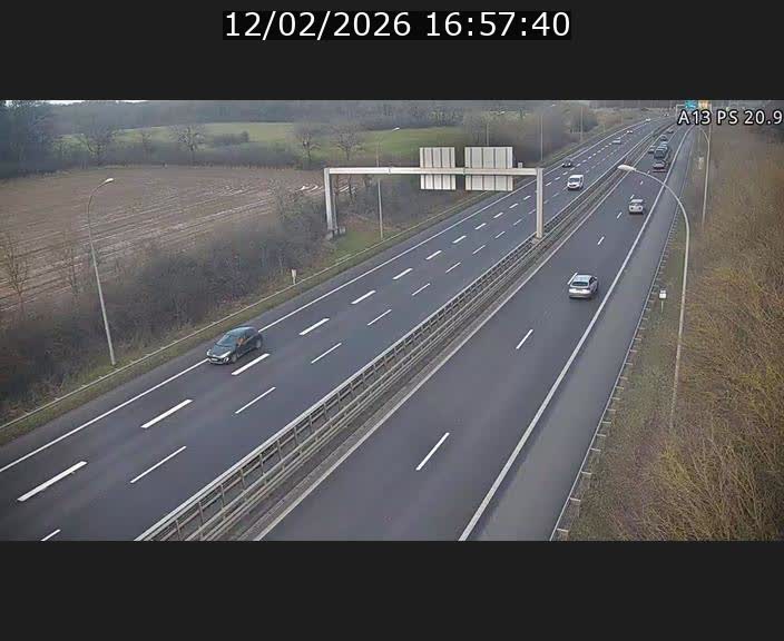 Traffic live webcam Luxembourg Croix de Bettembourg, rond-point d'Hellange - A13 direction Allemagne - BK 20.9