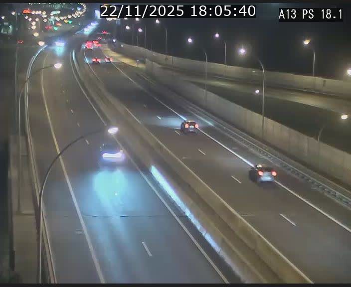 Traffic live webcam Luxembourg Dudelange - A13 direction Croix de Bettembourg - BK 18.1