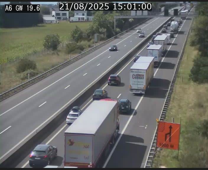 Traffic live webcam Luxembourg - Steinfort - A6 - BK 19.6 - direction Belgique