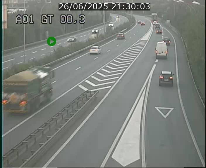 Traffic live webcam Luxembourg Croix de Gasperich - A1 direction Kirchberg - BK 0.3