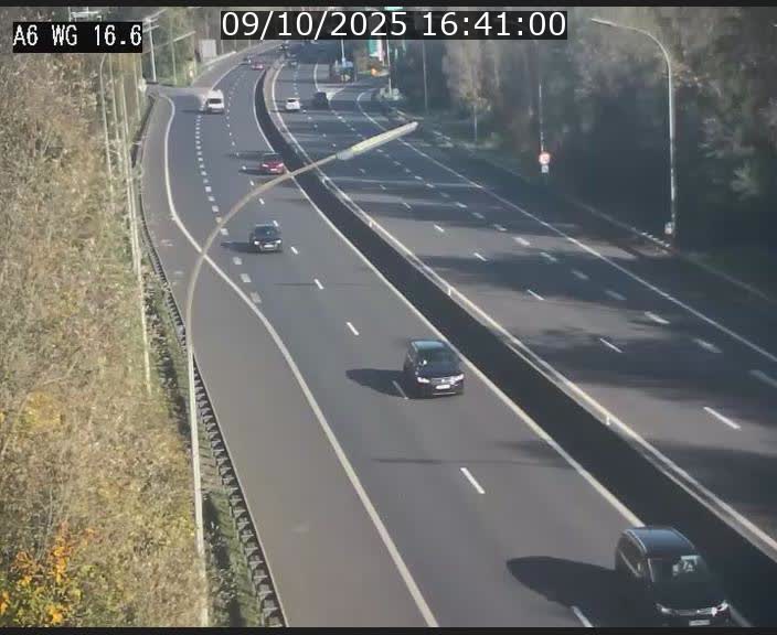 Traffic live webcam Luxembourg Aire de Capellen - A6 - BK 16.6 - direction Luxembourg/France/Allemagne