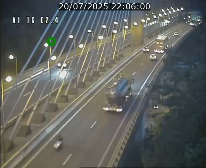 Traffic live webcam Luxembourg Sandweiler - A1 direction Luxembourg-ville - BK 2.4