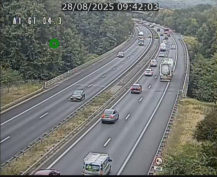 Traffic live webcam Luxembourg Itzig - A1 direction Sandweiler - BK 4.3