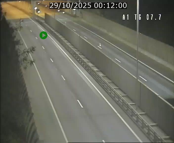Traffic live webcam Luxembourg Kirchberg - A1 direction Luxembourg-ville - BK 7.7