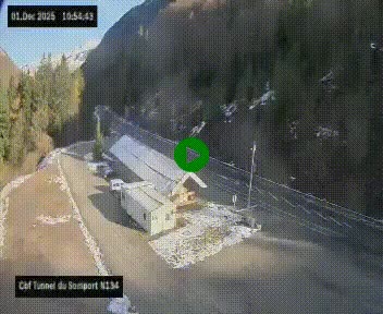 Webcam à l'entrée du tunnel du Somport, côté français, sur la N134, dans les Pyrénées, en direction de l'Espagne, à 1116 mètres d'altitude