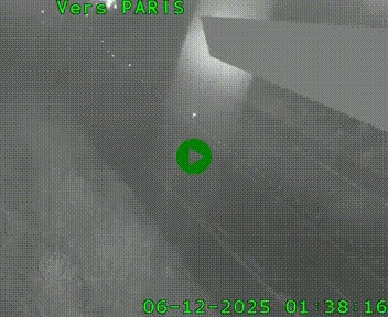 Caméra routière sur l'autoroute A20 à Saint-Pardoux-l'Ortigier, à la jonction avec l'A89. Vue orientée vers Paris