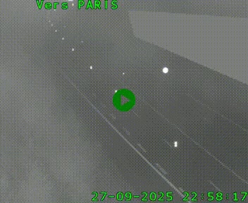Caméra routière sur l'autoroute A20 à Saint-Pardoux-l'Ortigier, à la jonction avec l'A89. Vue orientée vers Paris