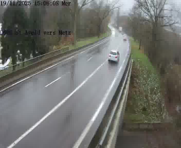 Clone of Webcam sur la D603 située à proximité de Saint-Avold. Vue orientée vers Metz