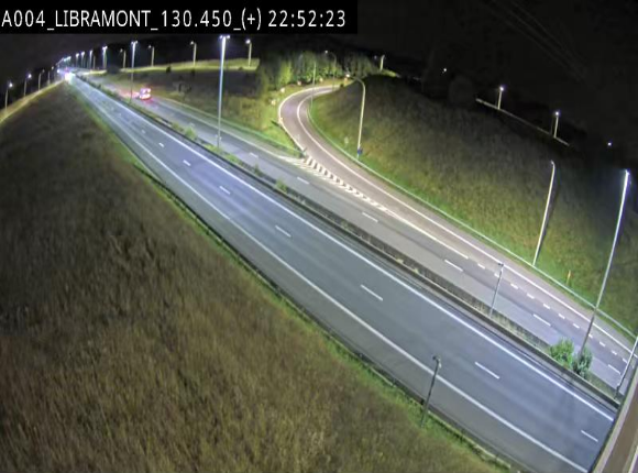 Webcam à Libramont sur l'E411 à la jonction avec la N89 menant vers Bouillon et la France. Vue orientée vers Arlon