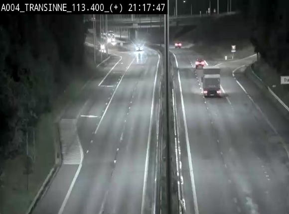 Webcam dans les Ardennes sur l'E411 à hauteur de Transinne. Vue orientée vers le sud de la Belgique