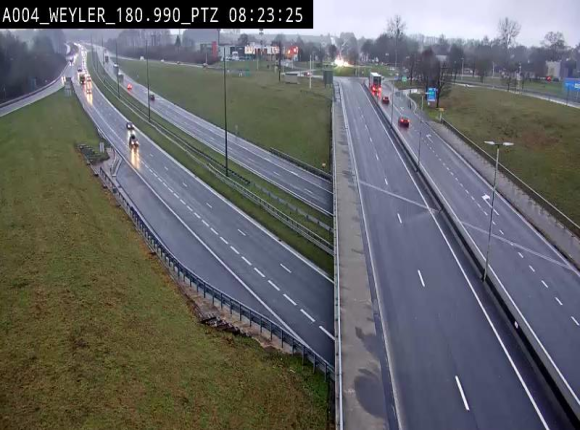 Webcam à la jonction entre la N81 et l'E411 à hauteur de la sortie 32 Longwy/Messancy à Arlon. Vue orientée vers Bruxelles