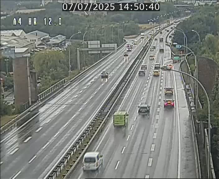 Traffic live webcam Luxembourg Jonction Foetz - A4 - BK 12.0 - direction Esch sur Alzette