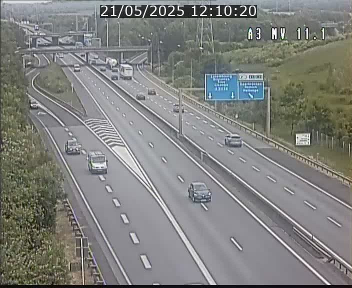 Traffic live webcam Luxembourg Croix de Bettembourg A3 - BK 11.1 - direction Luxembourg-ville