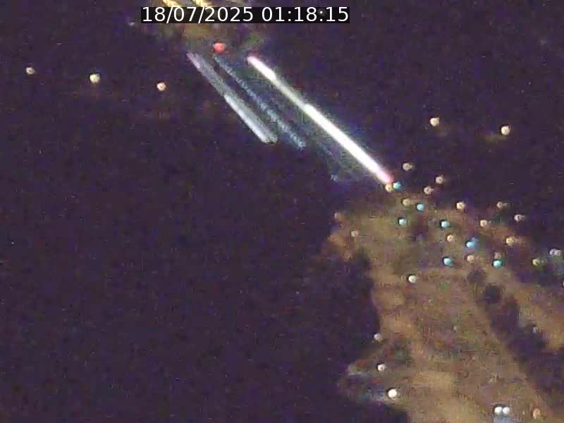 Webcam sur l'avenue John Fitzgerald Kennedy (N51) avec vue sur le Pont rouge (Pont Grande Duchesse Charlotte), l'arrêt Pfaffenthal et l'entrée du quartier Kirchberg