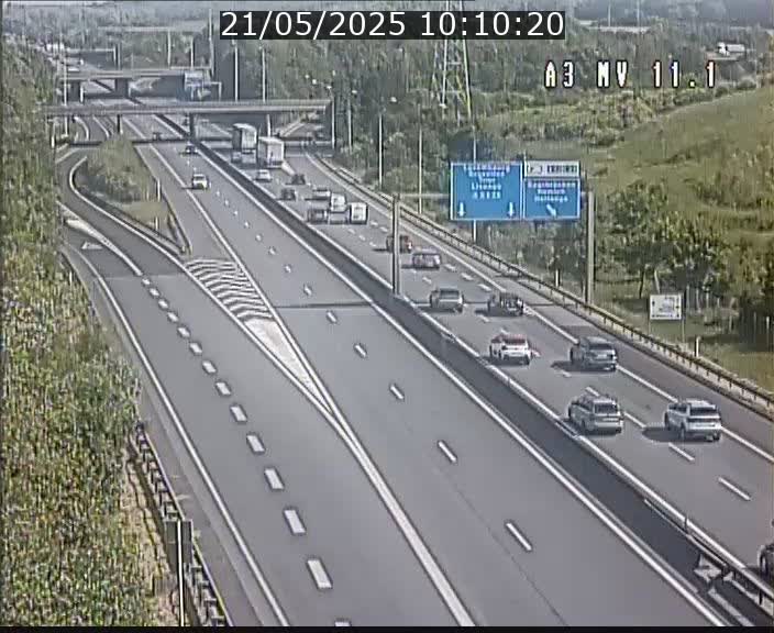 Traffic live webcam Luxembourg Croix de Bettembourg A3 - BK 11.1 - direction Luxembourg-ville