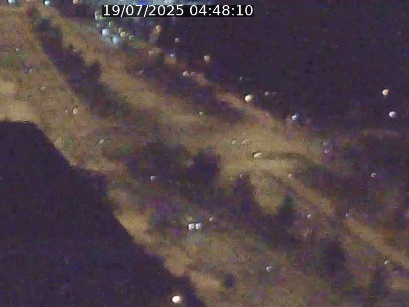 Webcam sur l'avenue John Fitzgerald Kennedy (N51) avec vue sur le Pont rouge (Pont Grande Duchesse Charlotte), l'arrêt Pfaffenthal et l'entrée du quartier Kirchberg