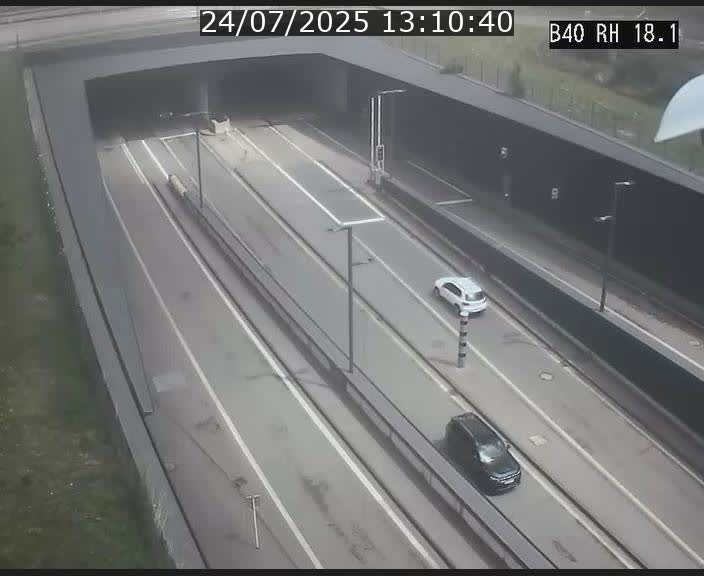 Webcam sur la route de contournement d'Esch-Belval avant le tunnel Central Gate au niveau de la porte de France et du radar fixe