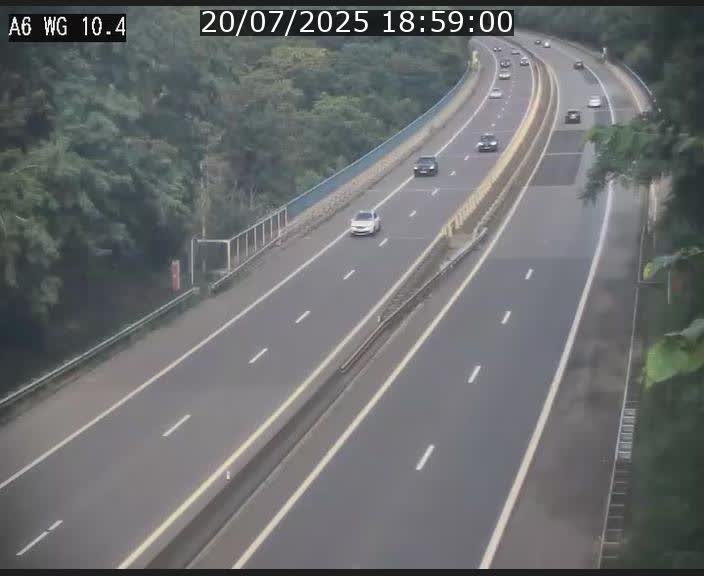 Traffic live webcam Luxembourg Mamer - A6 - BK 10.4 - direction Luxembourg/France/Allemagne