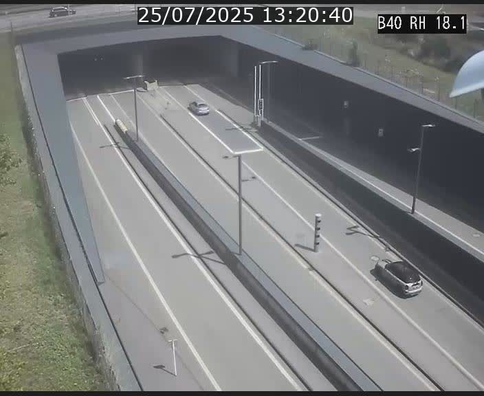 Webcam sur la route de contournement d'Esch-Belval avant le tunnel Central Gate au niveau de la porte de France et du radar fixe