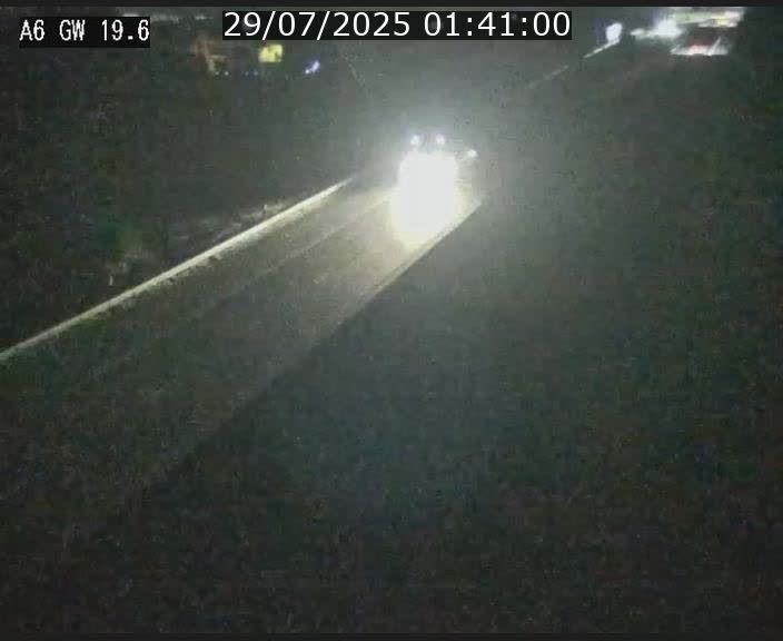 Traffic live webcam Luxembourg - Steinfort - A6 - BK 19.6 - direction Belgique