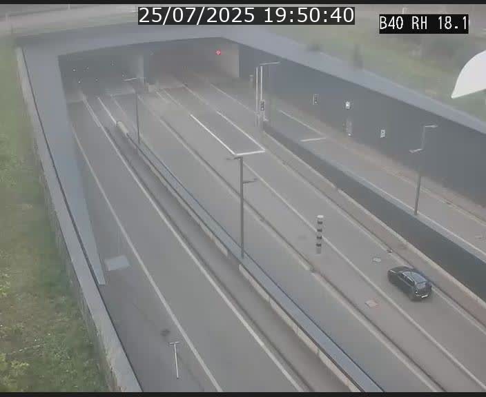 Webcam sur la route de contournement d'Esch-Belval avant le tunnel Central Gate au niveau de la porte de France et du radar fixe