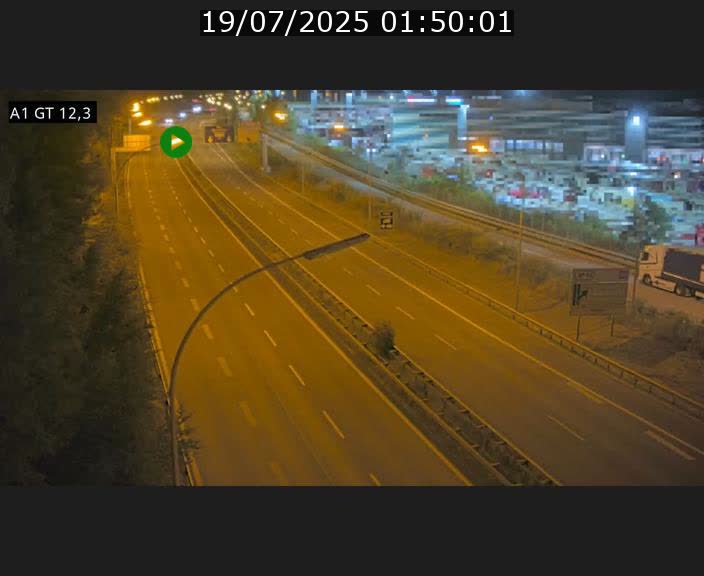 Traffic live webcam Luxembourg Senningerberg - A1 direction Allemagne - BK 12.3