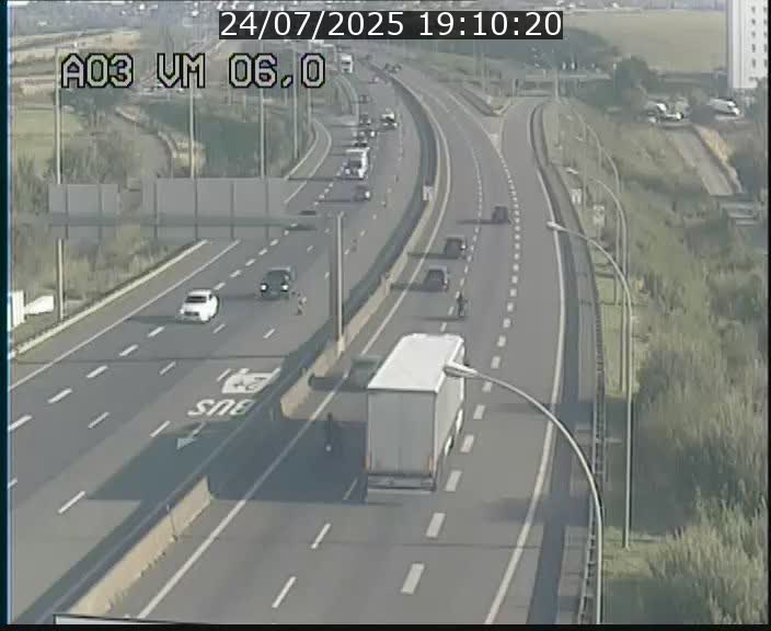 Traffic live webcam Luxembourg Aire de Berchem - A3 - BK 6 - direction France