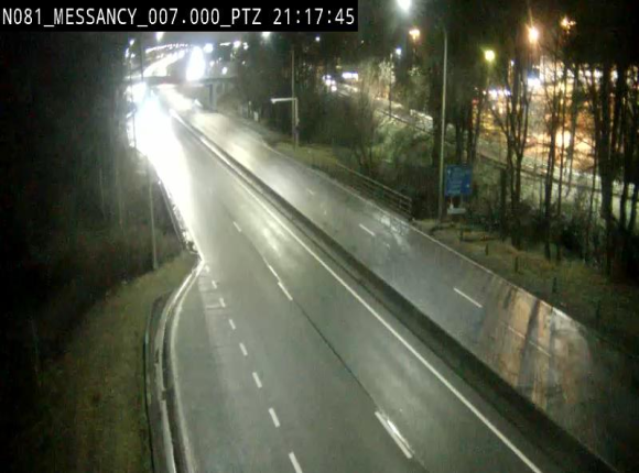 Webcam sur la N81 (E411) à hauteur du Cora Messancy. Vue orientée vers Arlon