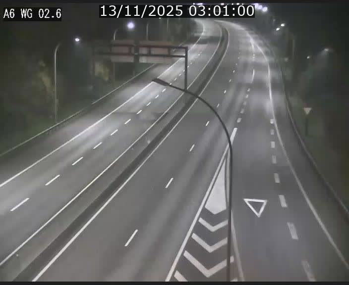 Traffic live webcam Luxembourg Croix de Cessange - A6 - BK 2.6 - direction France/Allemagne
