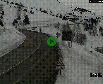 Webcam au carrefour de la croisade, à la jonction entre la N22 et la N320, avant le poste de douane franco-andorrane. Webcam à 1790 mètres d'altitude