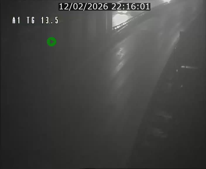 Traffic live webcam Luxembourg Senningen - A1 direction Luxembourg - BK 13.5