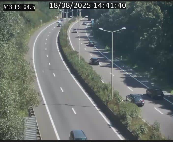 Traffic live webcam Luxembourg Differdange - A13 direction Esch-sur-Alzette - BK 4.5