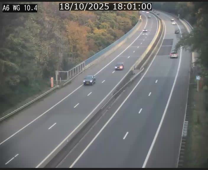 Traffic live webcam Luxembourg Mamer - A6 - BK 10.4 - direction Luxembourg/France/Allemagne