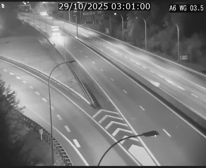 Traffic live webcam Luxembourg - Croix de Cessange - A6 - BK 3.5 - direction France/Allemagne