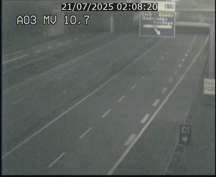 Traffic live webcam Luxembourg Croix de Bettembourg - A3 - BK 10.7 - direction France