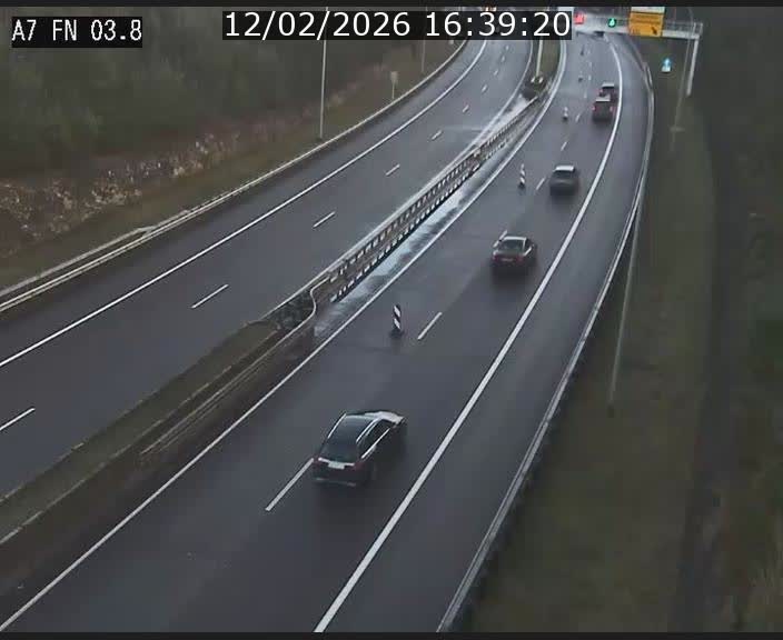 Caméra autoroute Luxembourg A7 - Passage à gibier Rëngelbour - direction Tunnel Stafelter