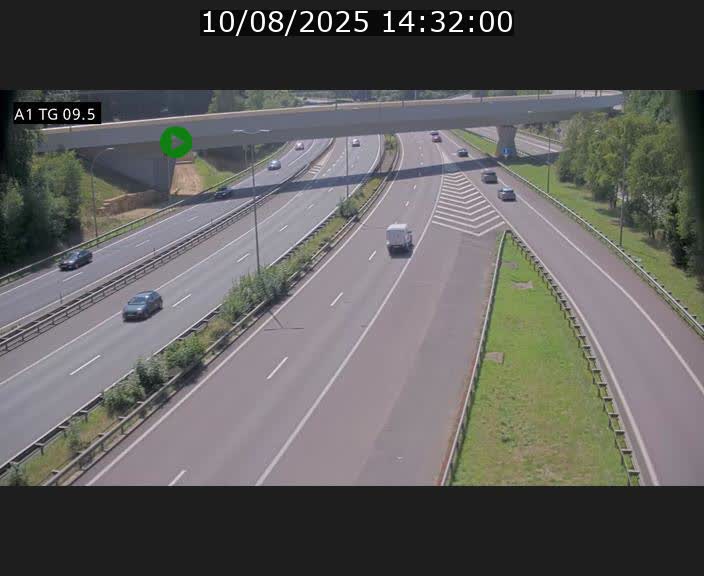 Traffic live webcam Luxembourg Jonction Grünewald - A1 direction Luxembourg-ville - BK 9.5