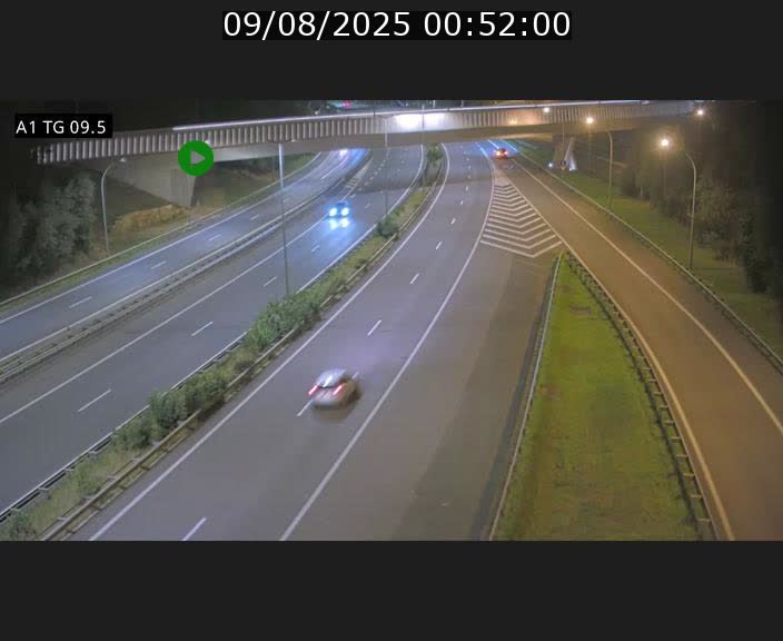 Traffic live webcam Luxembourg Jonction Grünewald - A1 direction Luxembourg-ville - BK 9.5