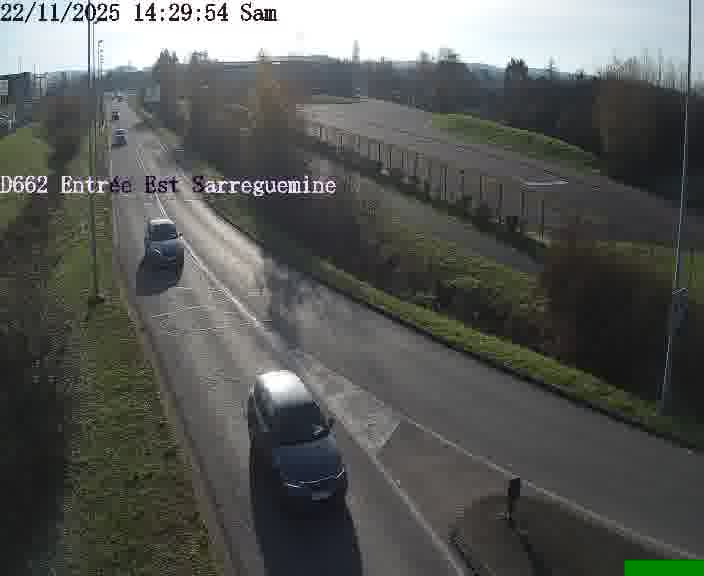 Point de vue trafic déployé sur D662 (France) à Sarreguemines, regardant vers Sarreguemines, aidant conducteurs et services à anticiper les flux.