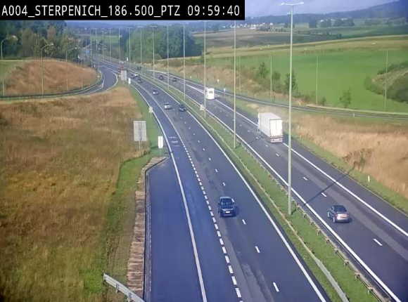 Webcam E411 à Sterpenich en Belgique près de la frontière du Luxembourg. Vue orientée vers Bruxelles
