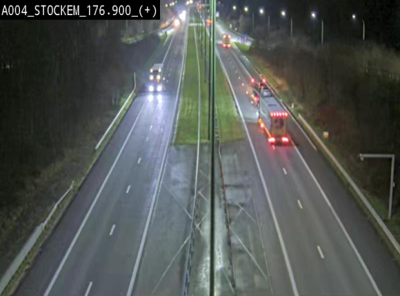 Webcam au-dessus de l'E411 sur la N83 à hauteur de la sortie Stockem. Vue orientée vers Arlon