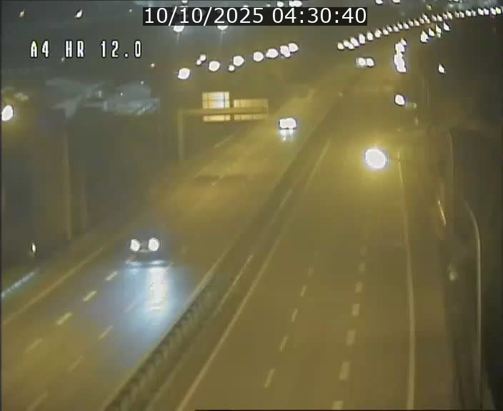 Traffic live webcam Luxembourg Jonction Foetz - A4 - BK 12.0 - direction Esch sur Alzette