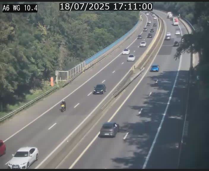 Traffic live webcam Luxembourg Mamer - A6 - BK 10.4 - direction Luxembourg/France/Allemagne
