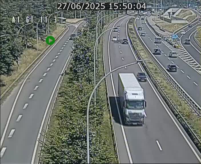 Traffic live webcam Luxembourg Senningerberg - A1 direction Allemagne - BK 11.3
