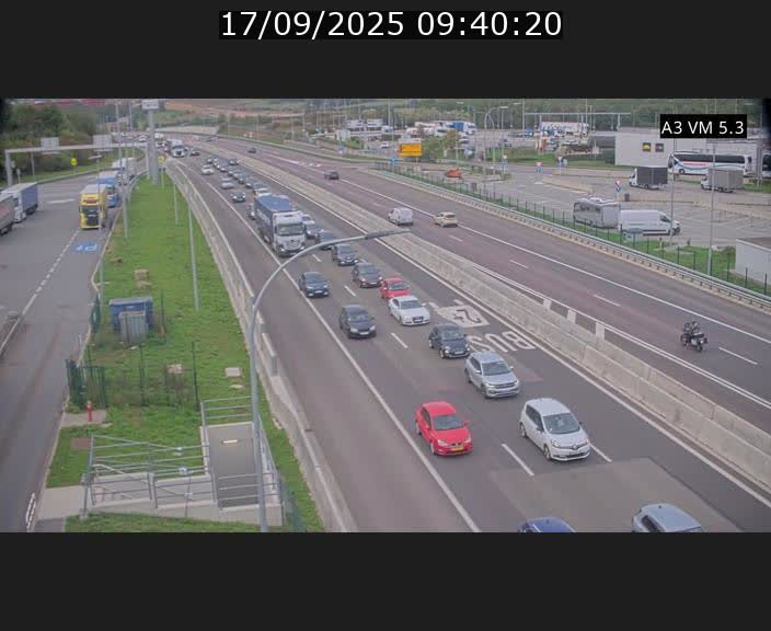 Traffic live webcam Luxembourg Aire de Berchem - A3 - BK 5 - direction France