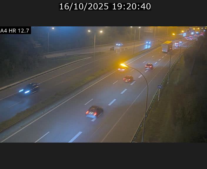 Traffic live webcam Luxembourg Esch sur Alzette - A4 - BK 12.7 - direction Esch-Belval