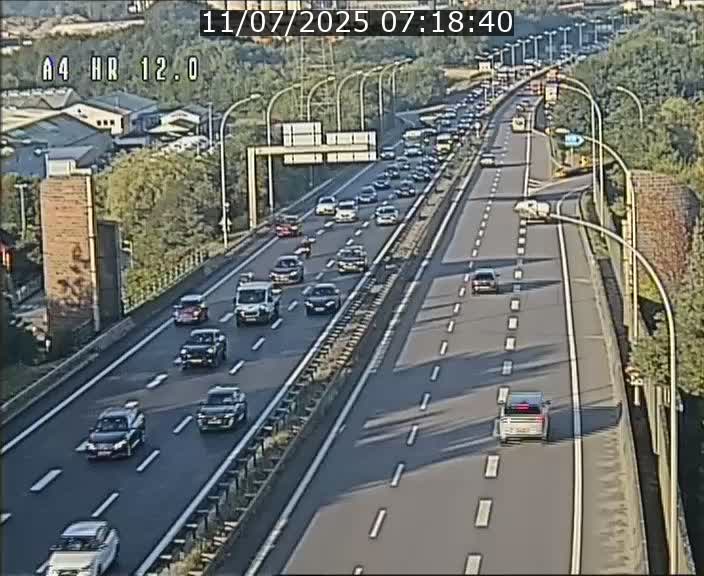 Traffic live webcam Luxembourg Jonction Foetz - A4 - BK 12.0 - direction Esch sur Alzette