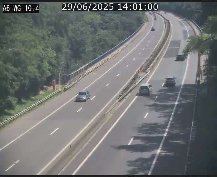 Traffic live webcam Luxembourg Mamer - A6 - BK 10.4 - direction Luxembourg/France/Allemagne